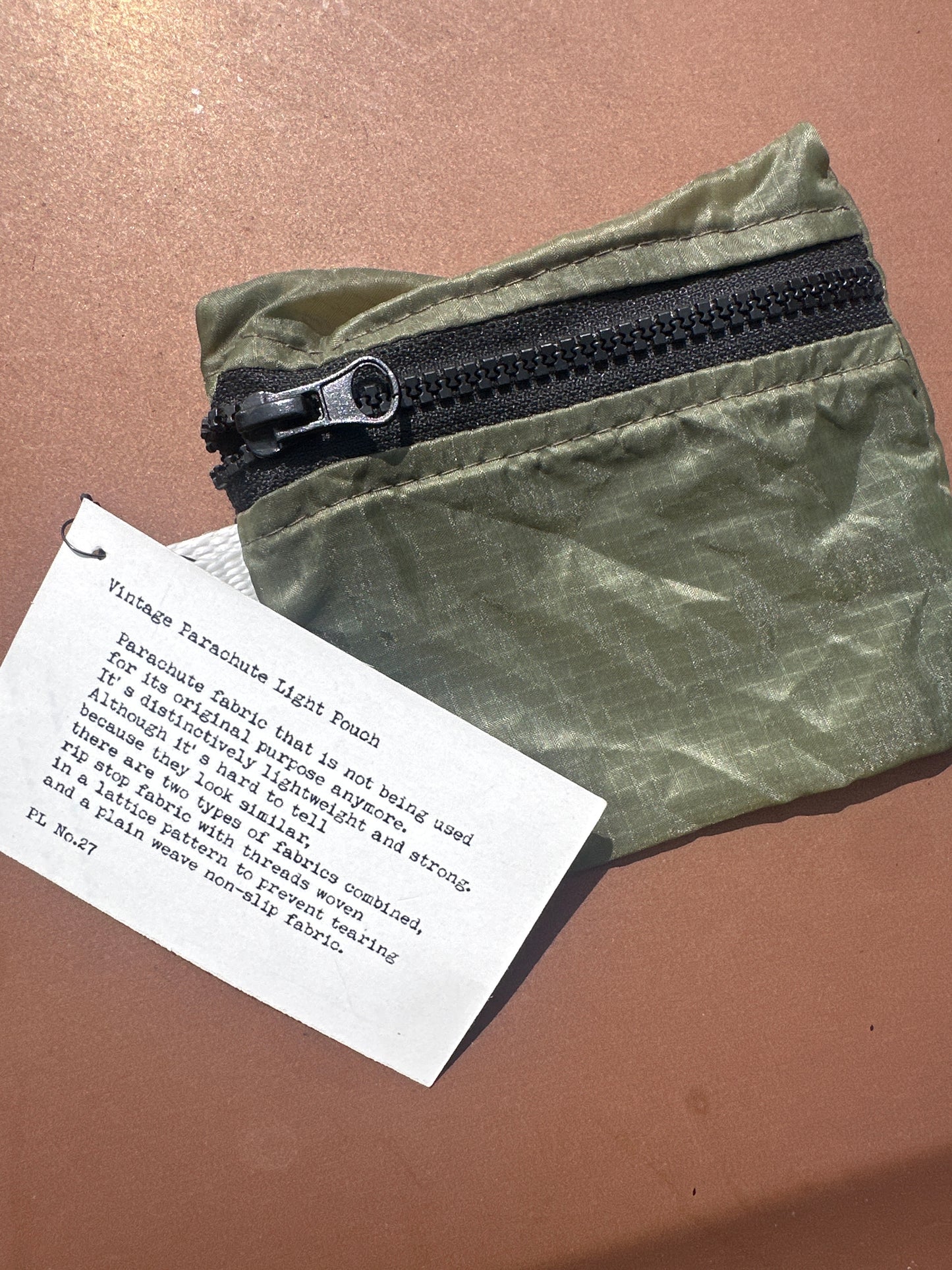 Puebco Vintage Parachute Light Pouch – Small / Olive