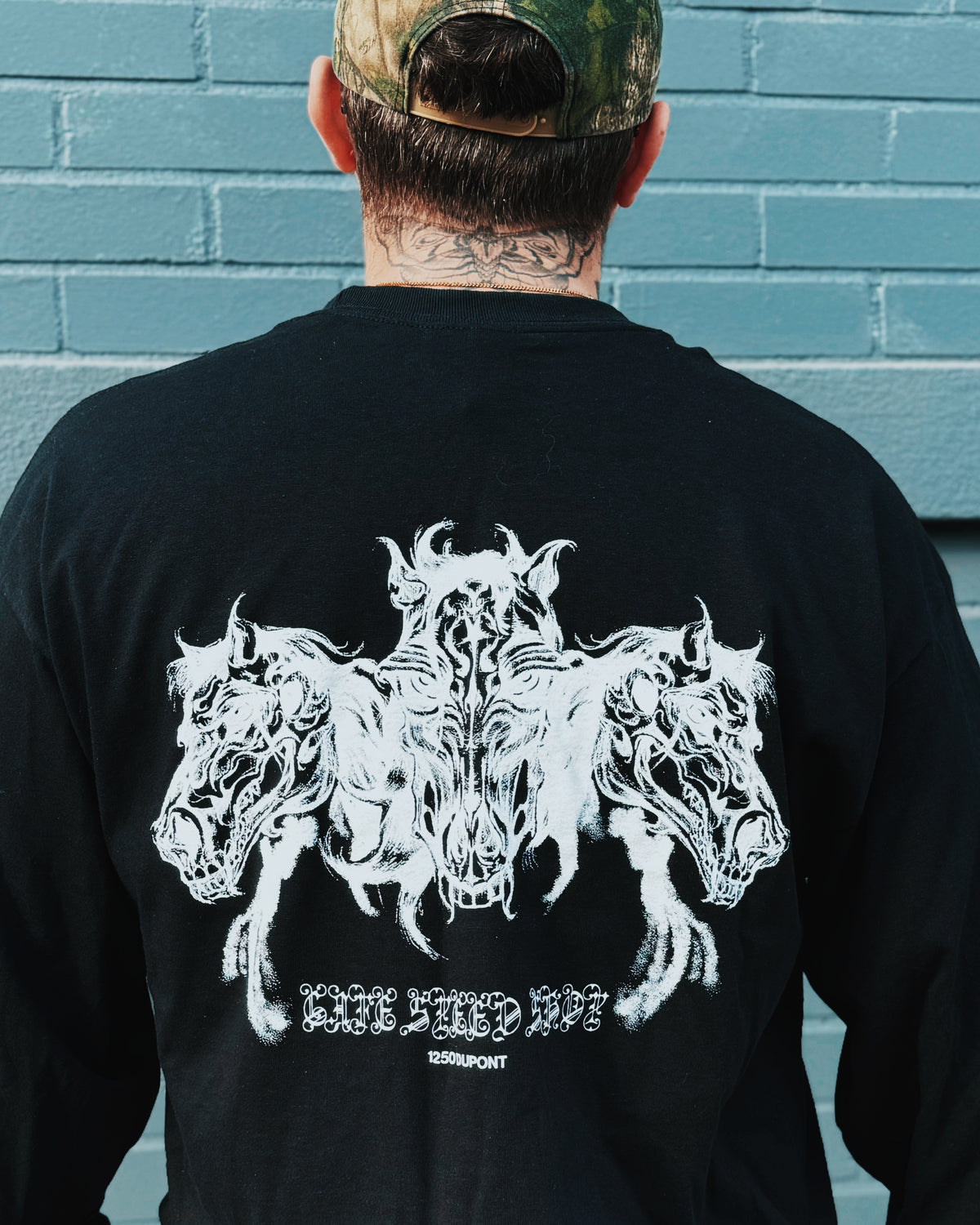 BLACK METAL Three Horses Long Sleeve