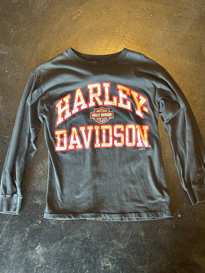 Vintage black Harley-Davidson long-sleeve T-shirt front