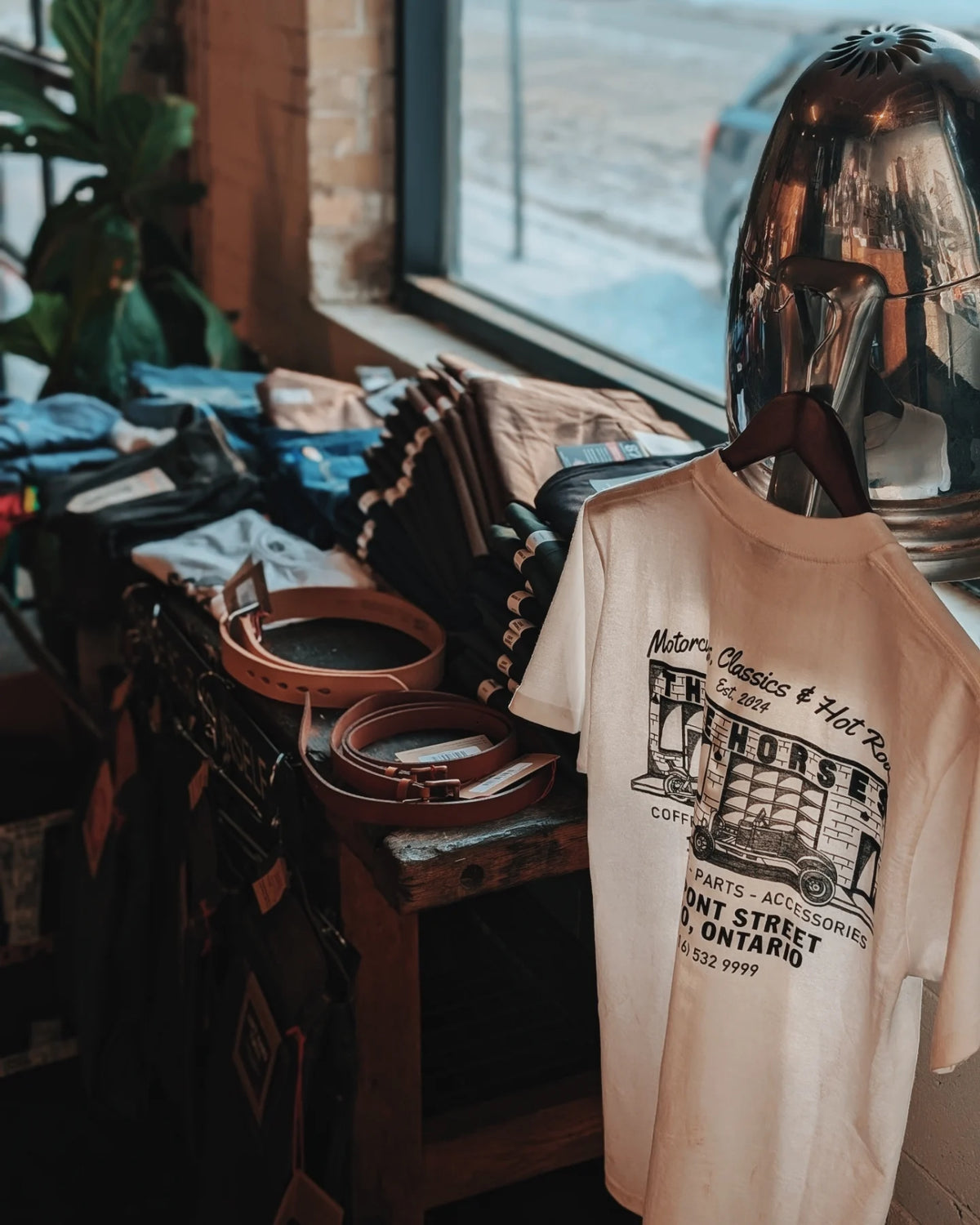 THREE HORSES Speed Shop Shirt
